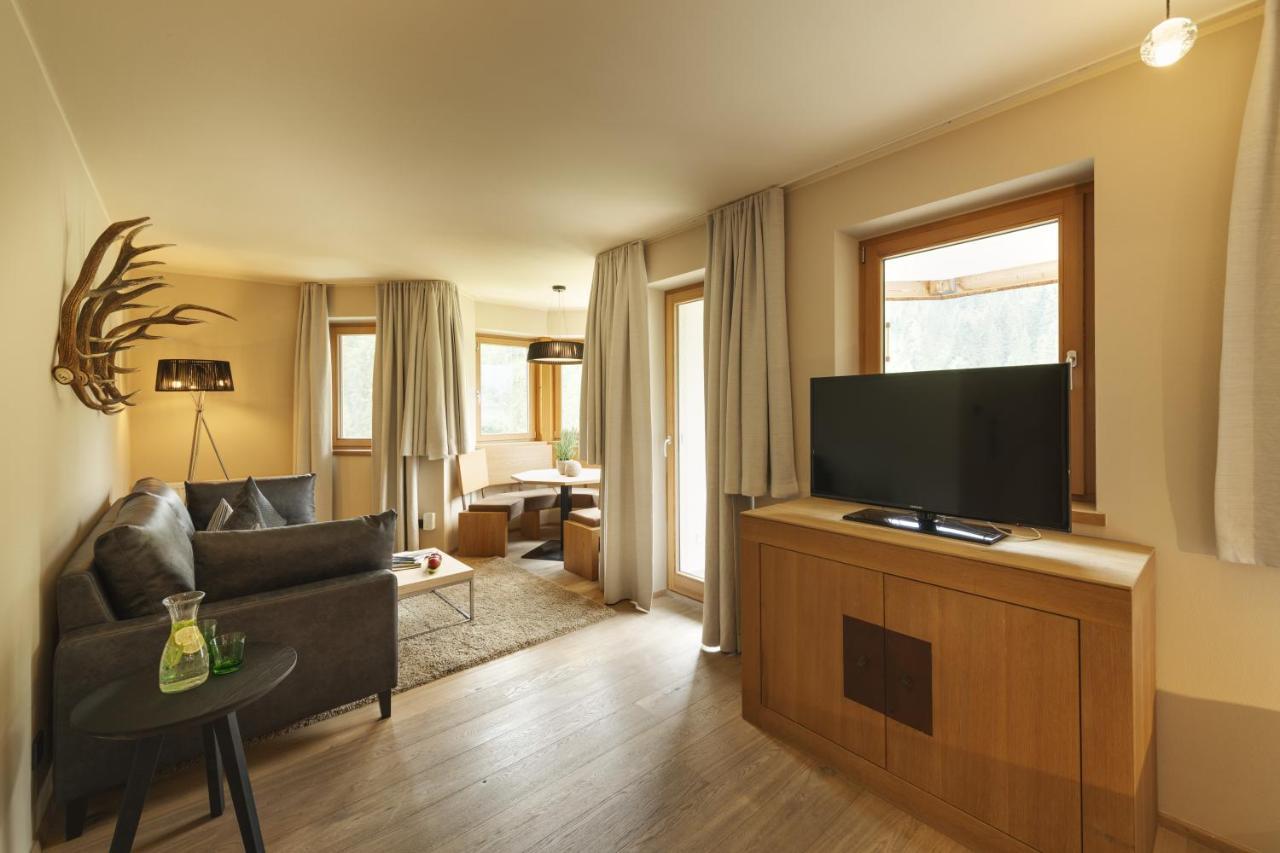 Almhof Family Und Wellness Resort Gerlos Eksteriør billede