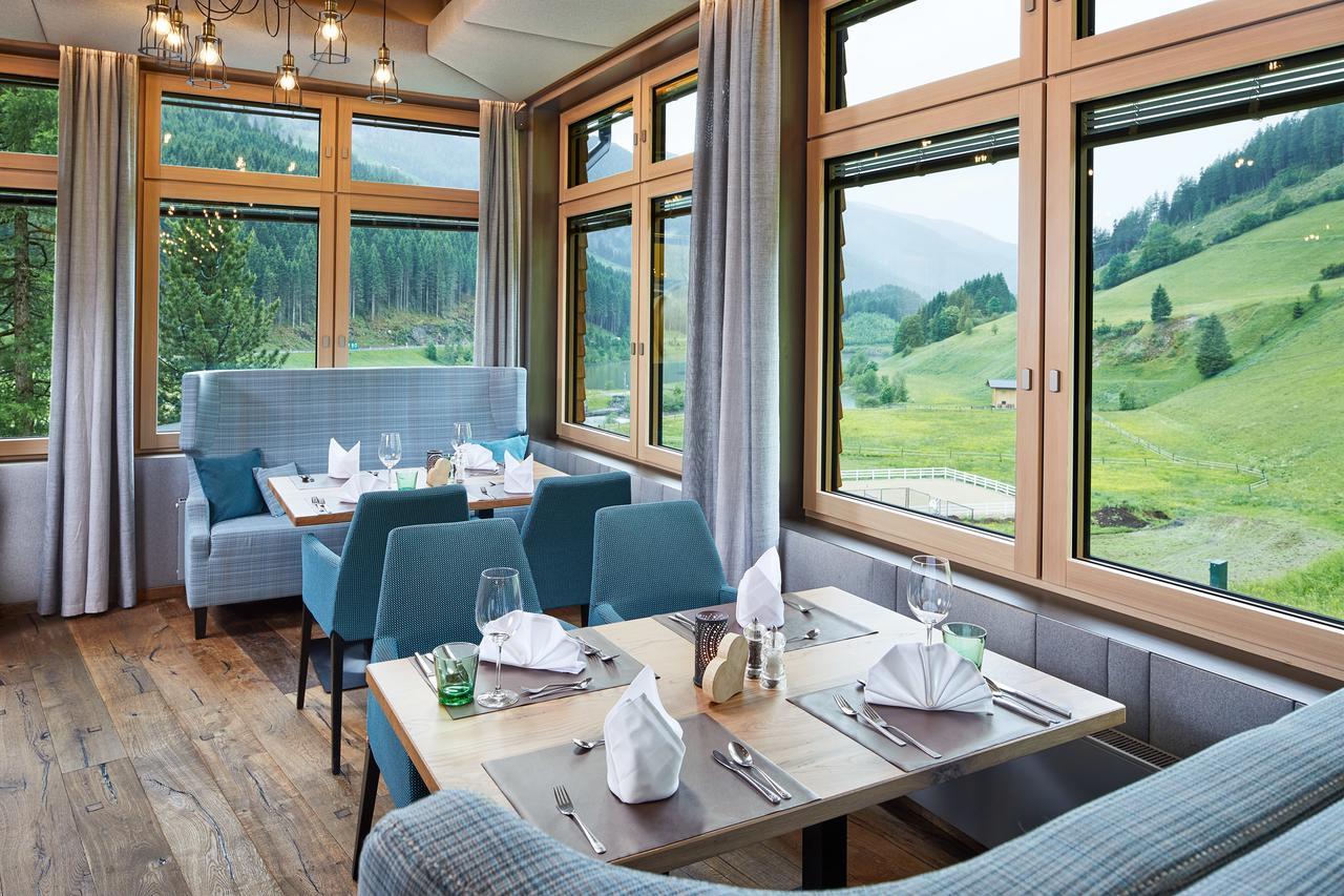 Almhof Family Und Wellness Resort Gerlos Eksteriør billede